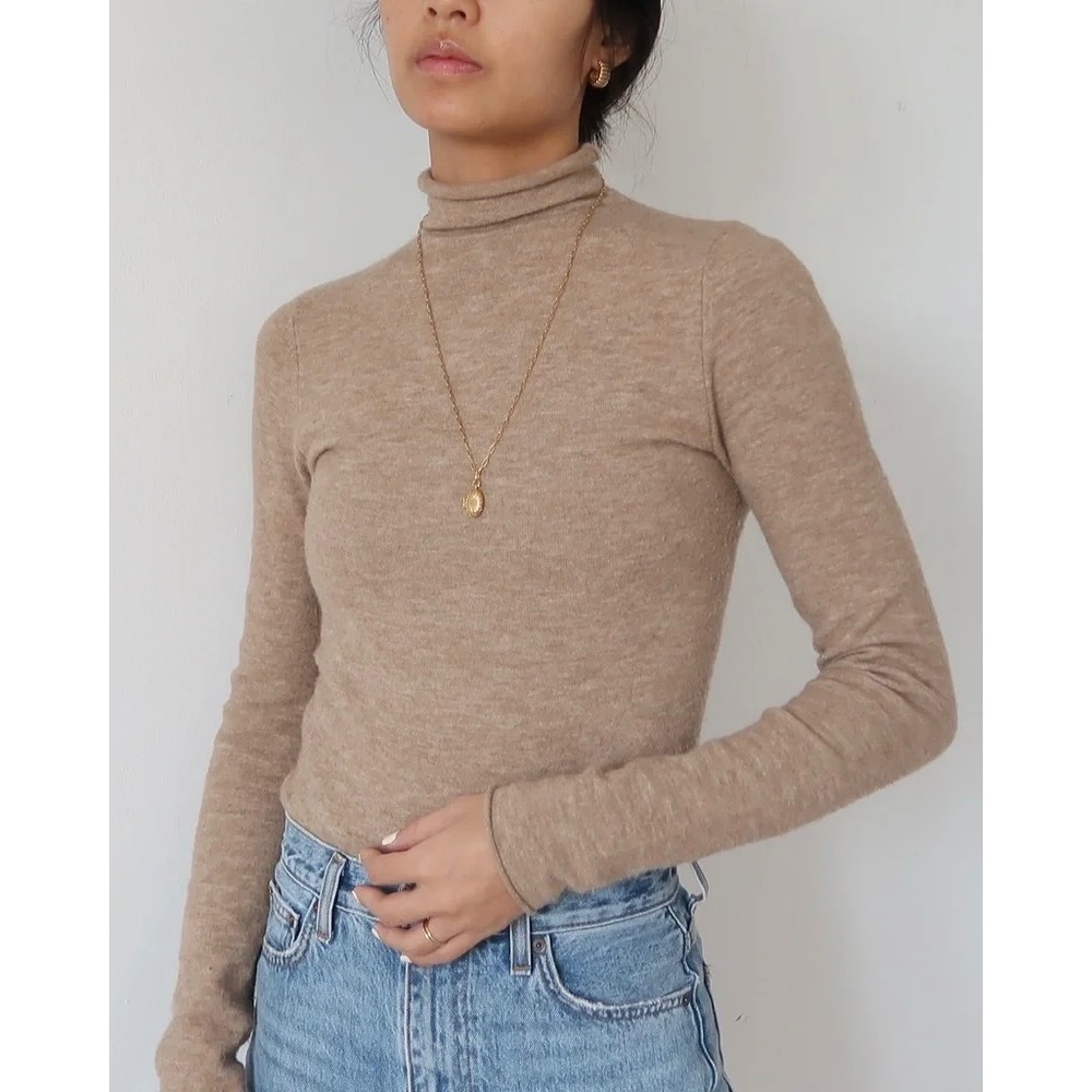 NWT Aritzia Wilfred Darling Turtleneck Sweater Heather Gold Camel XS Fall Chic